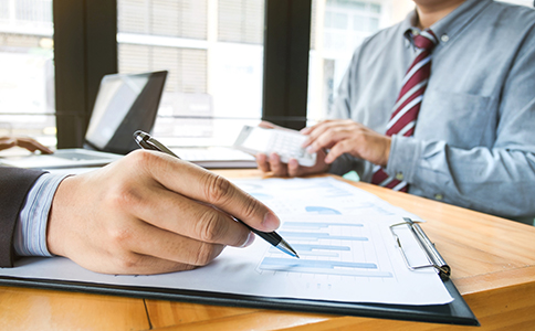 ?？谝话慵{稅人代理記賬怎么收費