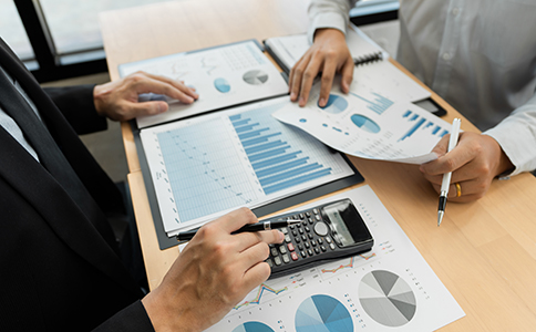 ?？谌绾巫?cè)保險(xiǎn)經(jīng)紀(jì)公司？