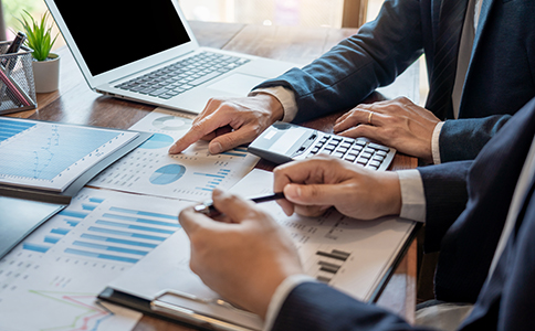 ?？谌绾巫陨藤Q(mào)有限公司？