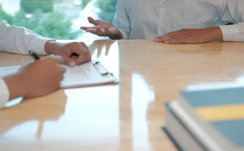 公司注冊(cè)機(jī)構(gòu)選擇費(fèi)用