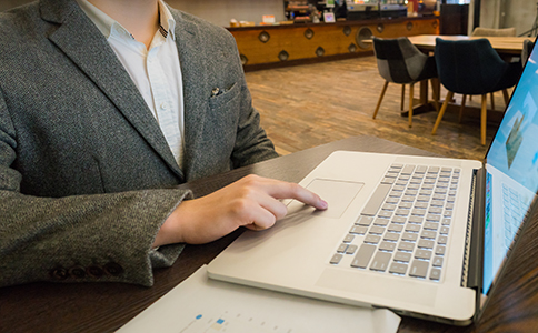 注冊?？谄囎赓U公司