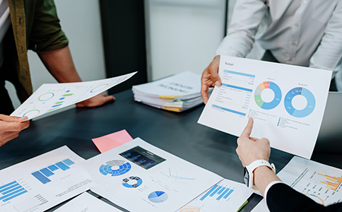 ?？谧?cè)公司的基本要求