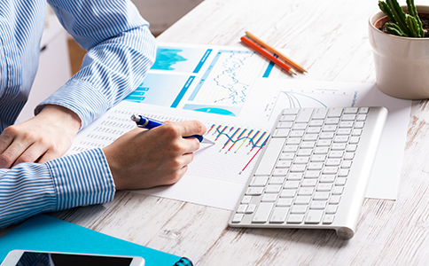 ?？诠旧暾?qǐng)一般納稅人的流程