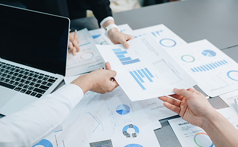 ?？谧砸话慵{稅人公司所需材料