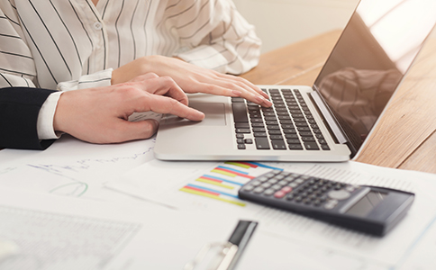 ?？谑称方?jīng)營許可證的辦理流程