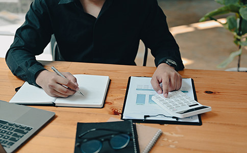 ?？谶\輸公司注冊的費用結構