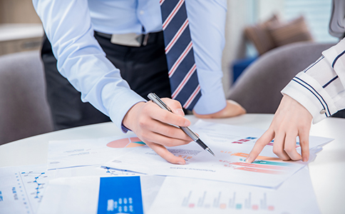 注冊(cè)?？谥型夂腺Y公司的條件