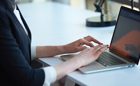 ?？诖碛涃~收費(fèi)方式如何選擇