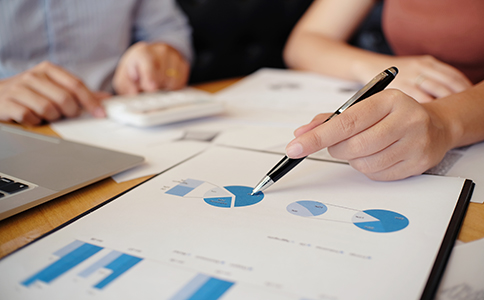 ?？谧?cè)工作室流程及費(fèi)用