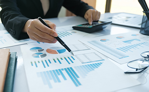 ?？谧怨煞萦邢薰镜淖詶l件