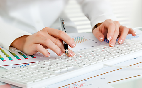 代辦注冊?？诠举M用