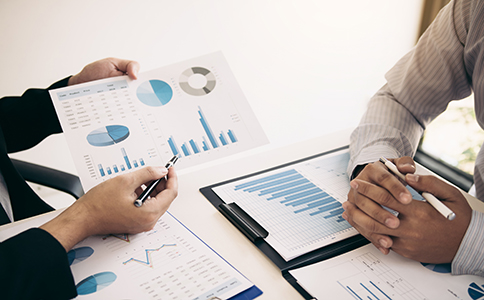 ?？谧载涍\公司的流程