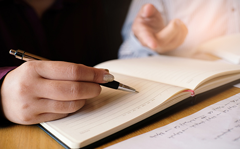 ?？谧云囐Q(mào)易有限公司辦理流程